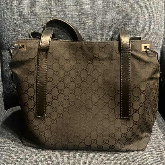 Large Black Gucci Monogram Tote - Picture 2 of 10
